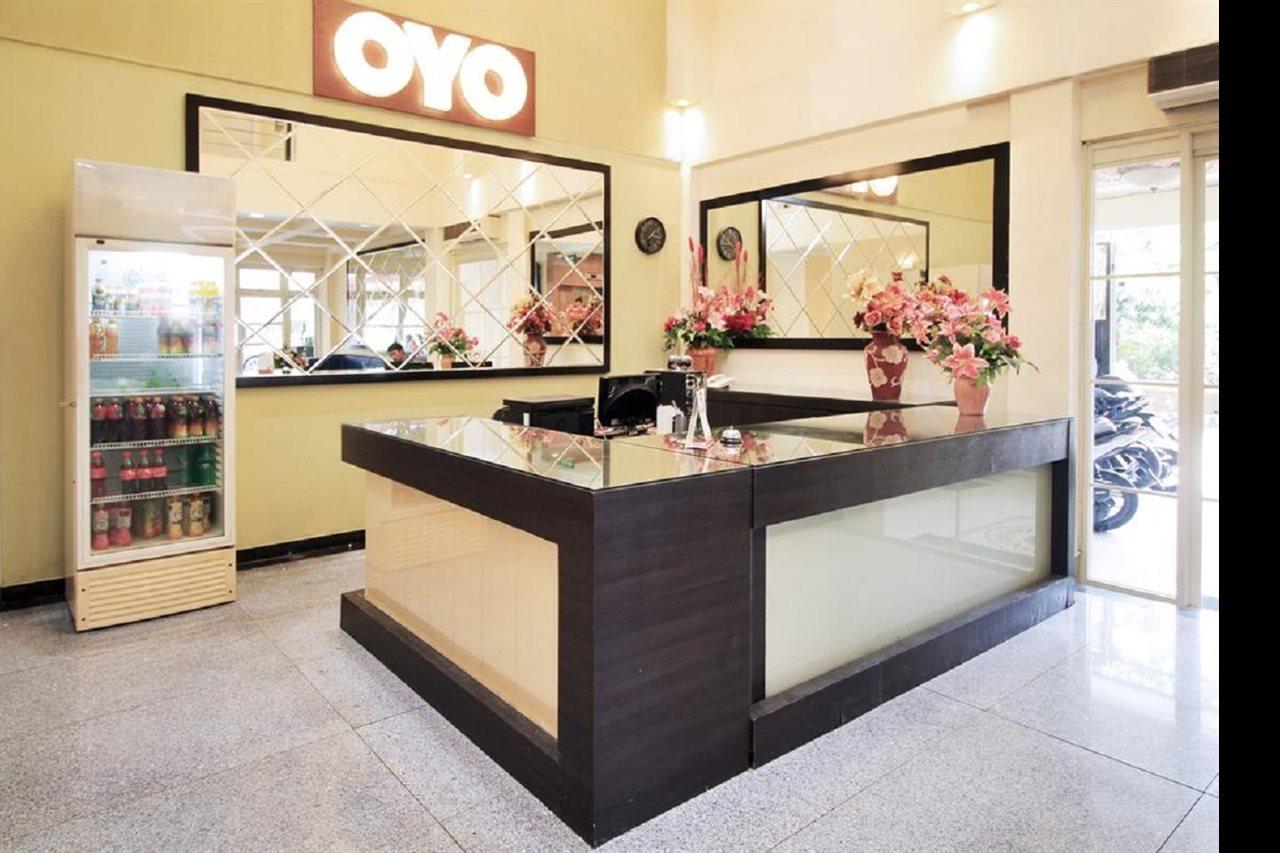 Super Oyo Capital O 175 K-60 Residence Surabaya Eksteriør billede