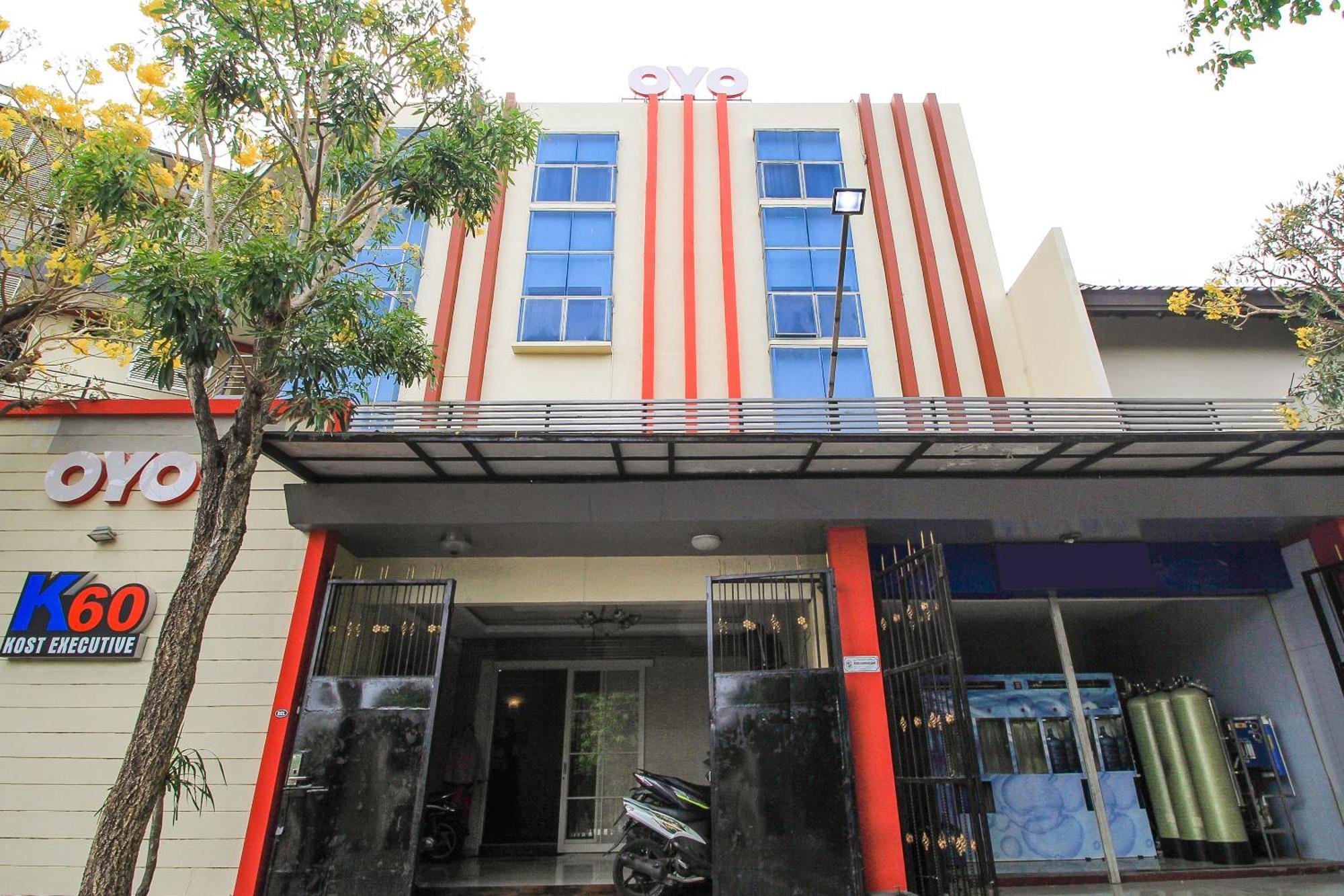 Super Oyo Capital O 175 K-60 Residence Surabaya Eksteriør billede