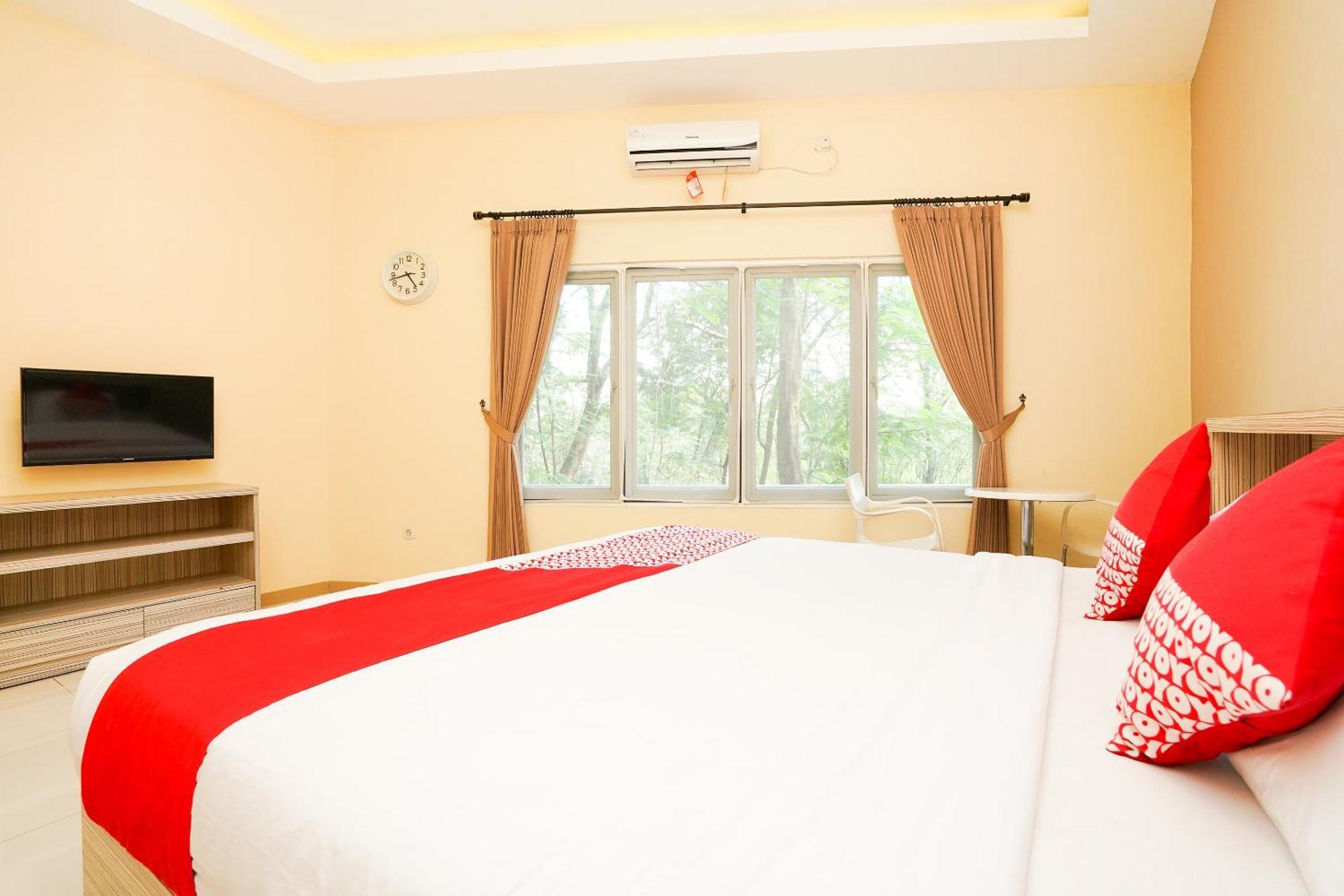 Super Oyo Capital O 175 K-60 Residence Surabaya Eksteriør billede