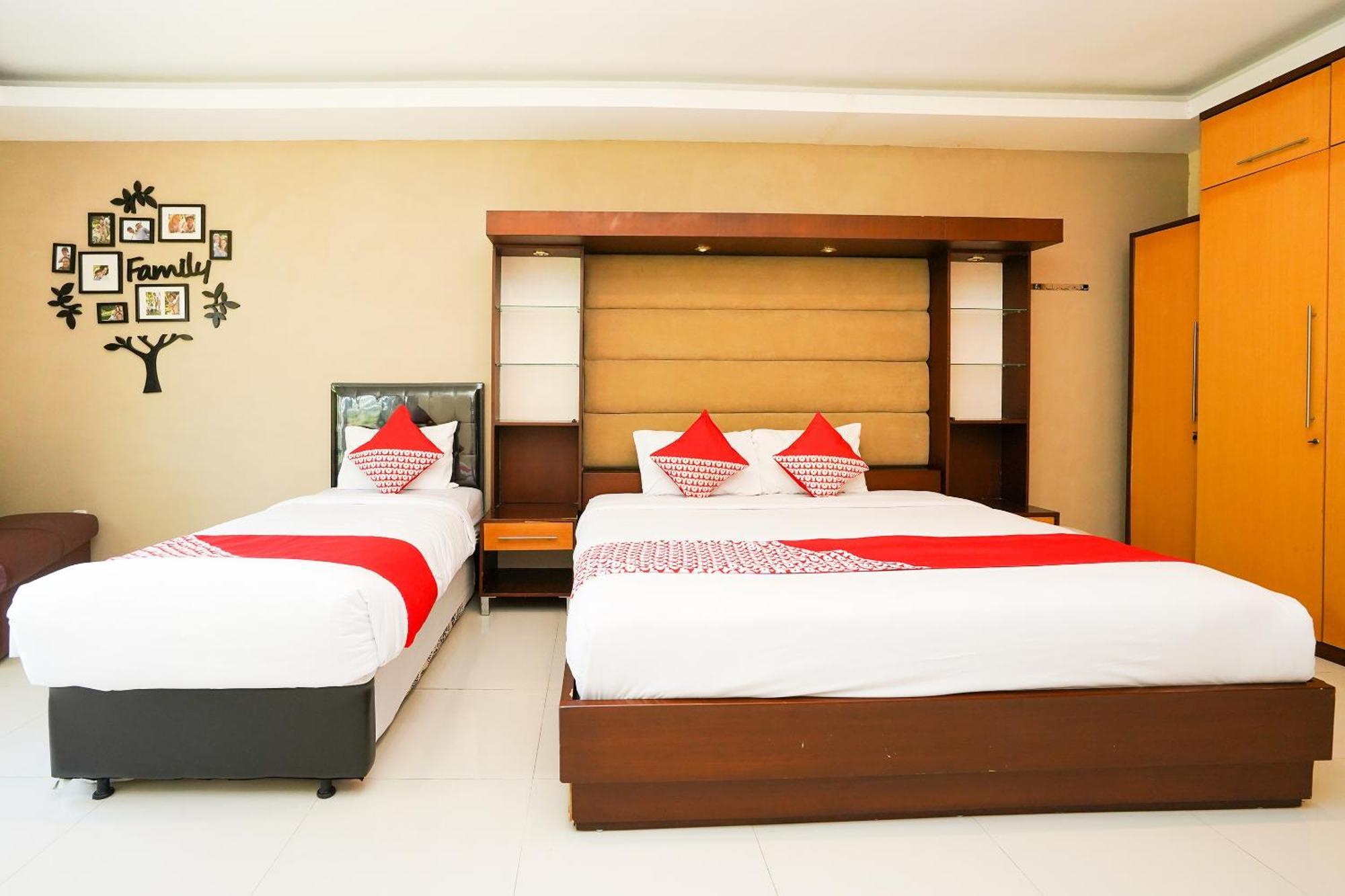 Super Oyo Capital O 175 K-60 Residence Surabaya Eksteriør billede