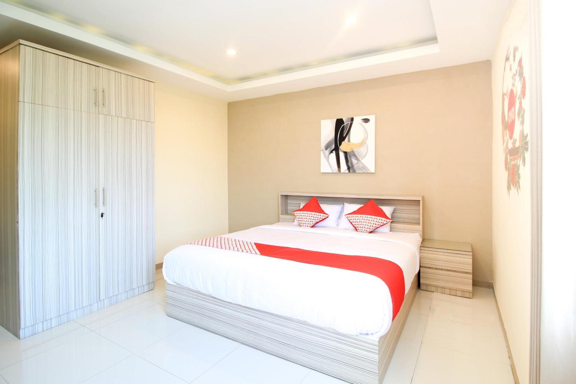 Super Oyo Capital O 175 K-60 Residence Surabaya Eksteriør billede