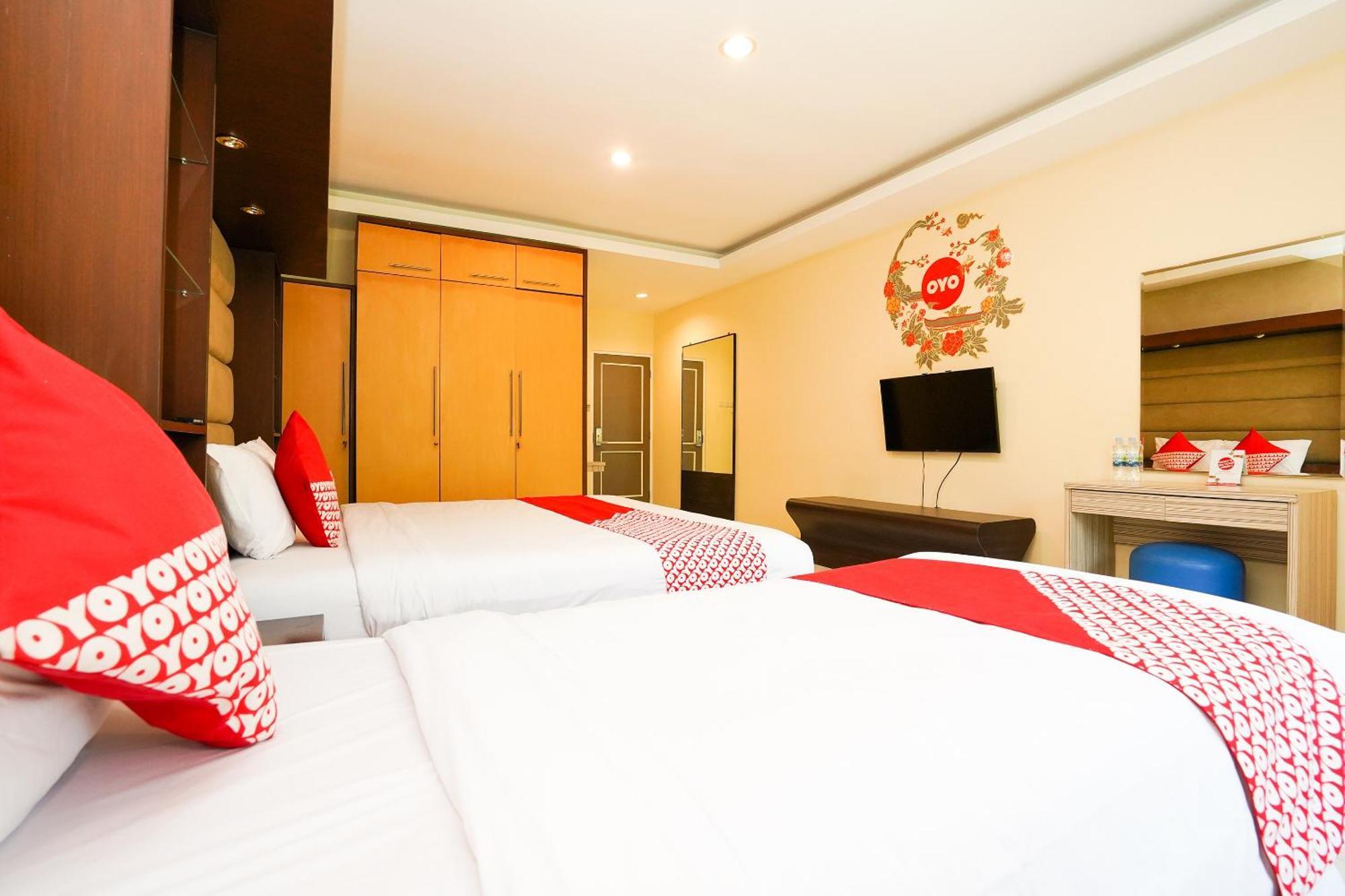 Super Oyo Capital O 175 K-60 Residence Surabaya Eksteriør billede